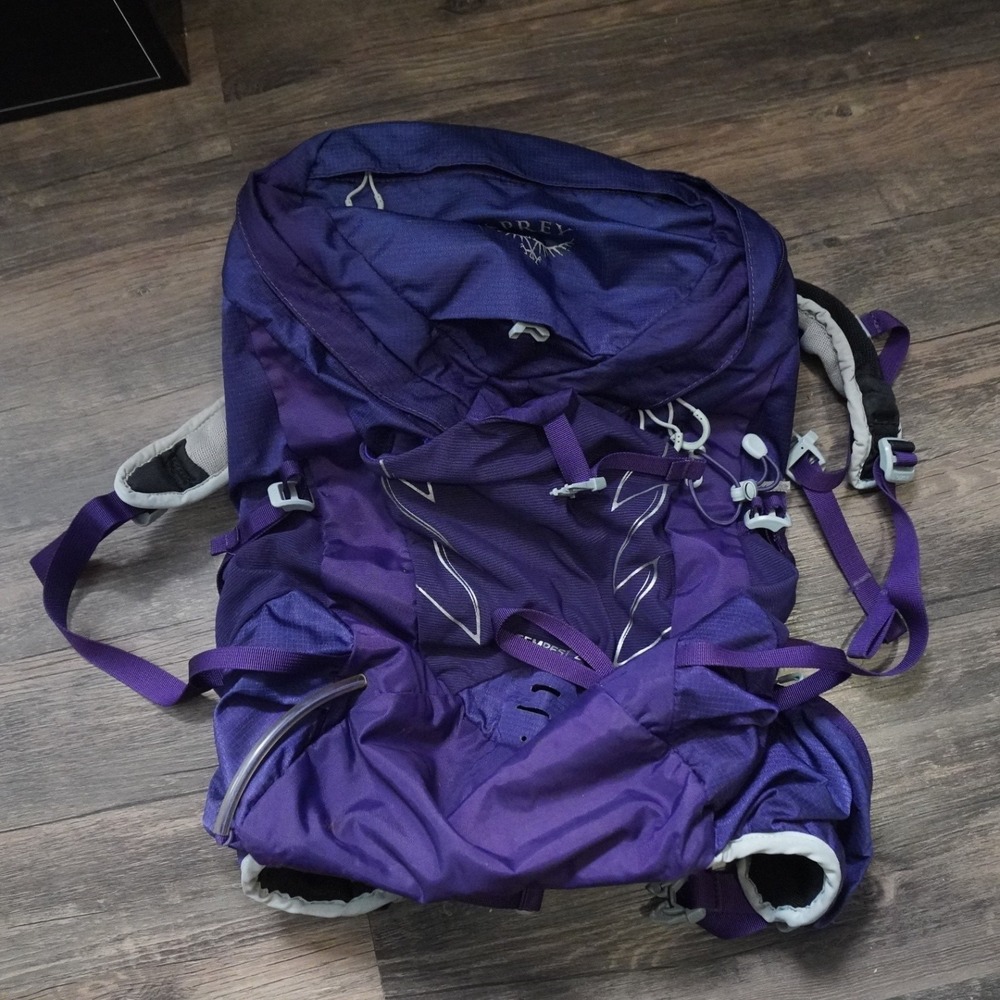 Osprey Airscape 24 Pack Purple Hiking Backpack TEMPEX Daypack 24L